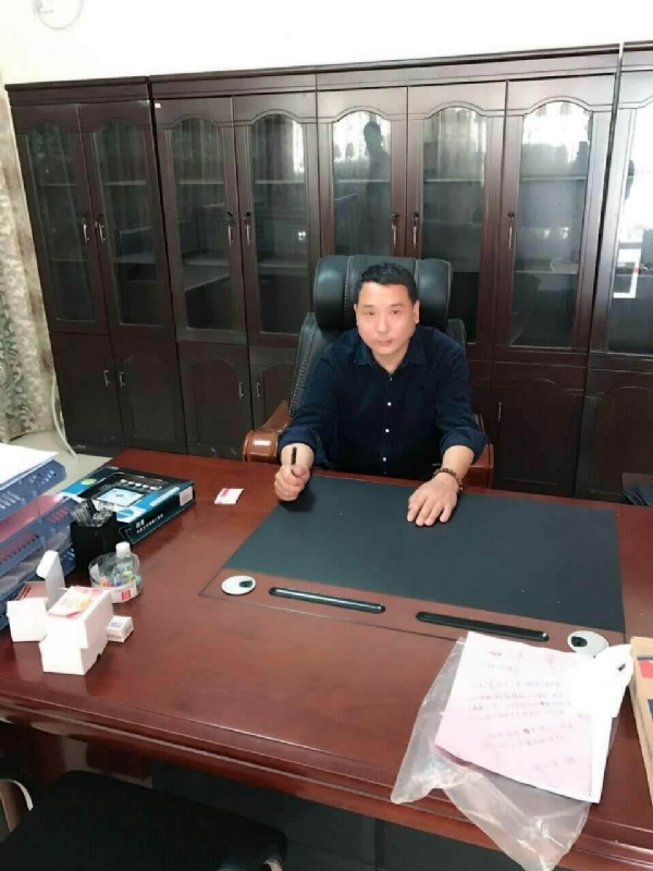 艺术家的第一张照片--金门婚介网
