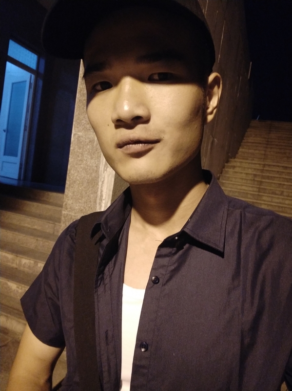 各取所需的第一张照片--金门婚介网