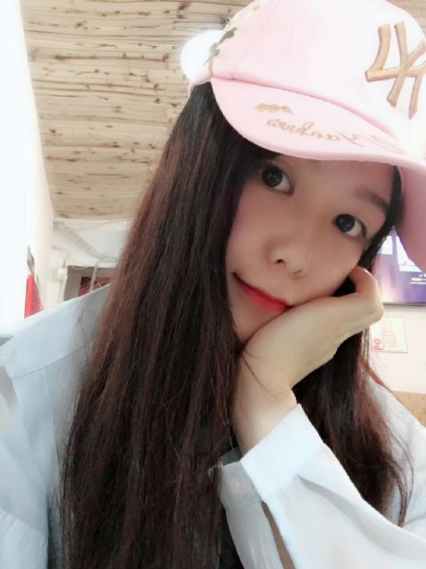 丹丹的第一张照片--金门婚介网