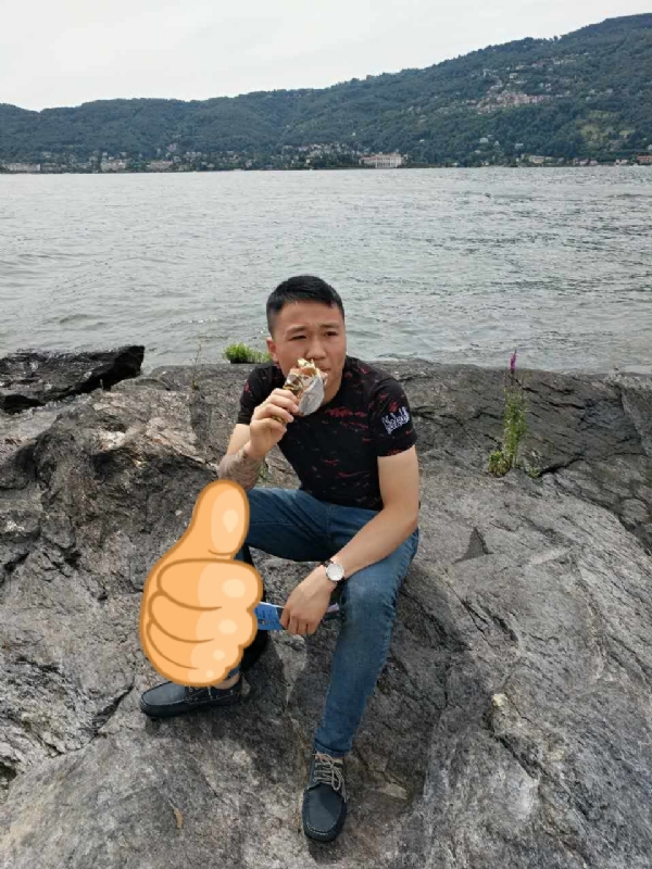 绚烂背后的平淡的第一张照片--金门婚介网