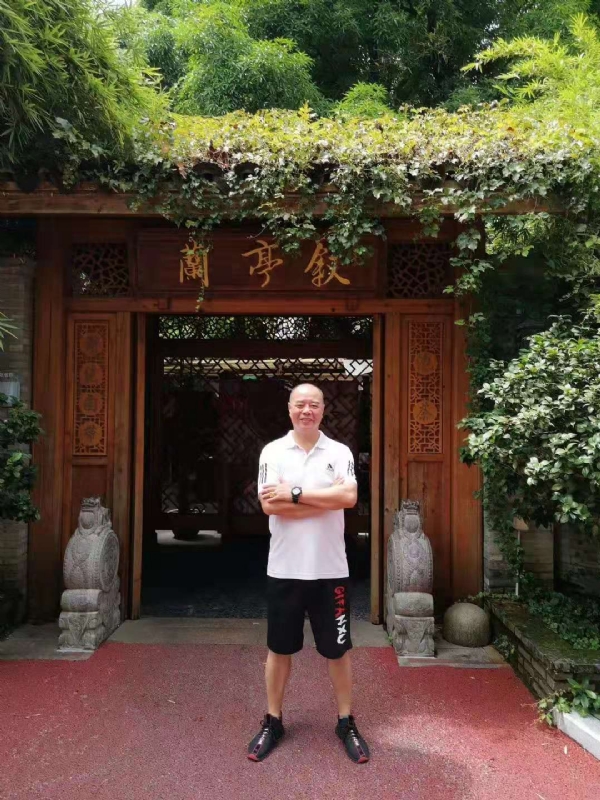 李国伟的第四张照片--金门婚介网