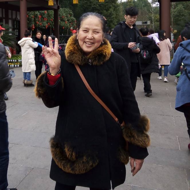 刘刘的第一张照片--金门婚介网