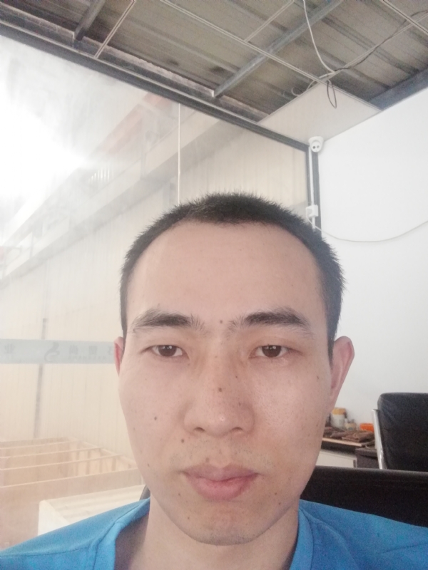 合十的第一张照片--金门婚介网
