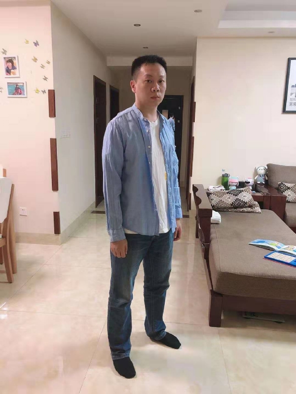 以勒的第一张照片--金门婚介网