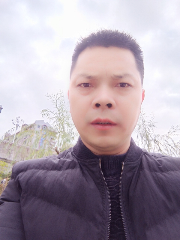 随缘的第一张照片--金门婚介网