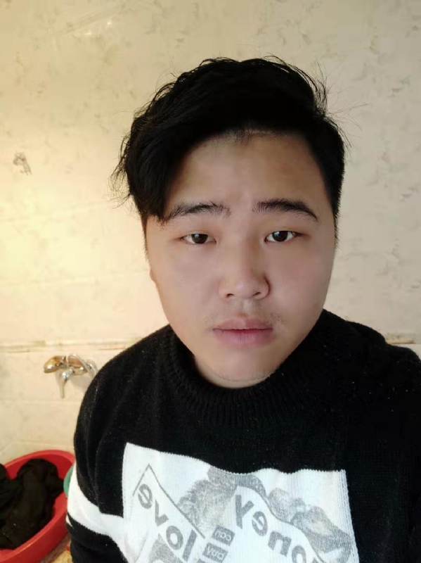 小李的第一张照片--金门婚介网