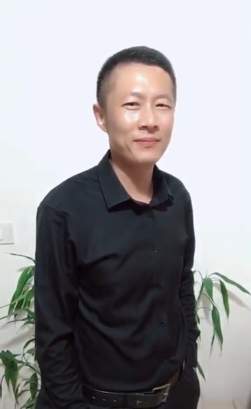 地huhi的第一张照片--金门婚介网