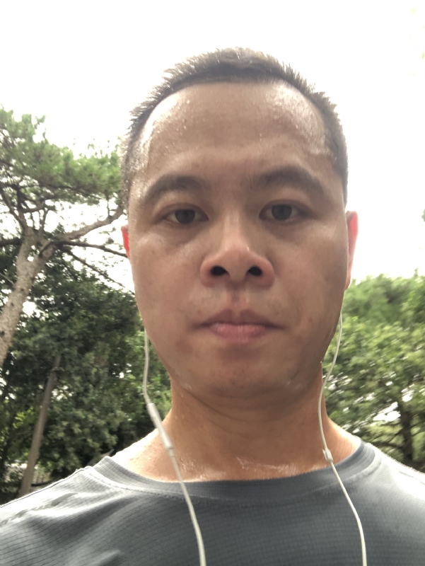 猩猩巨呃的第二张照片--金门婚介网
