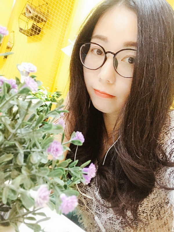 薇薇的第二张照片--金门婚介网