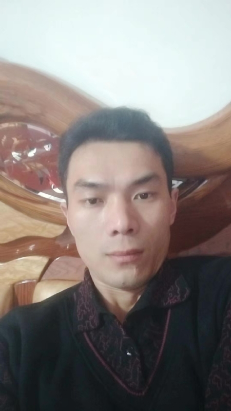 错把真心喂了狗的第四张照片--金门婚介网