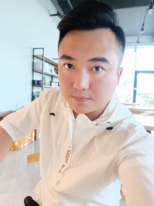 王先生的第一张照片--金门婚介网