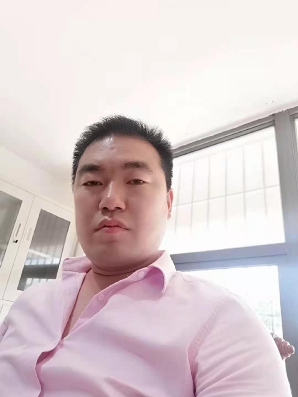 命运的打拼的第一张照片--金门婚介网