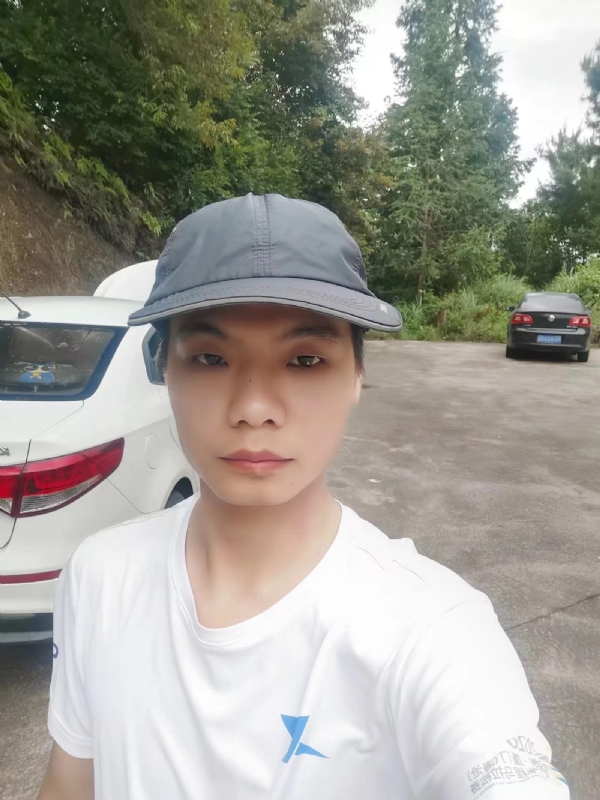 执手幸福的第一张照片--金门婚介网
