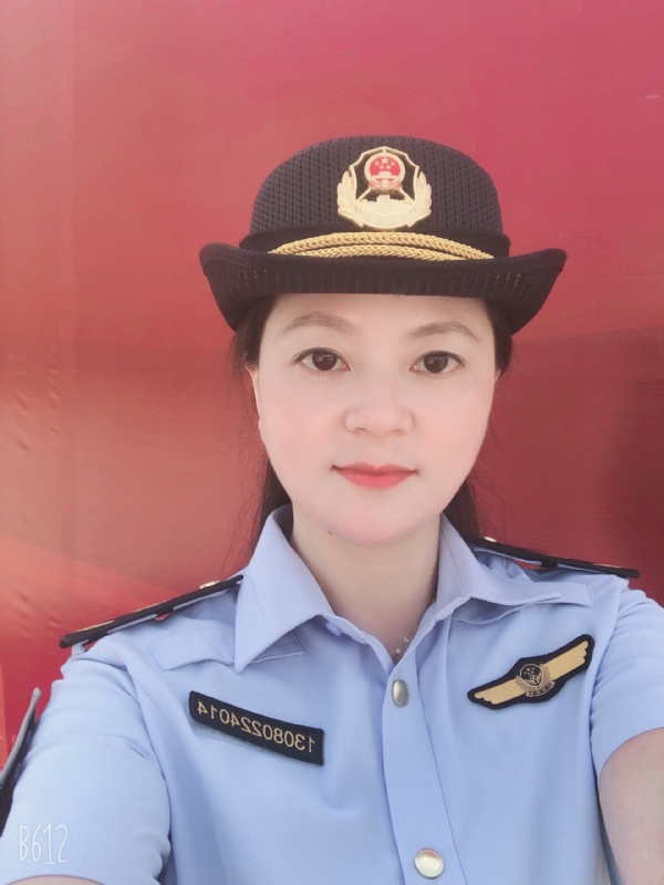 明明的第一张照片--金门婚介网