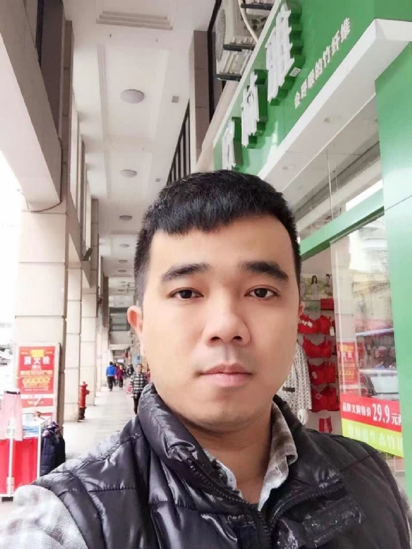 小小怪兽的第一张照片--金门婚介网