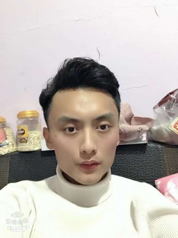 独孤一人的第一张照片--金门婚介网
