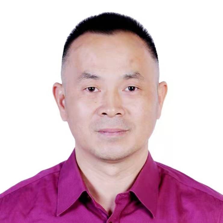 鹏晖的第三张照片--金门婚介网