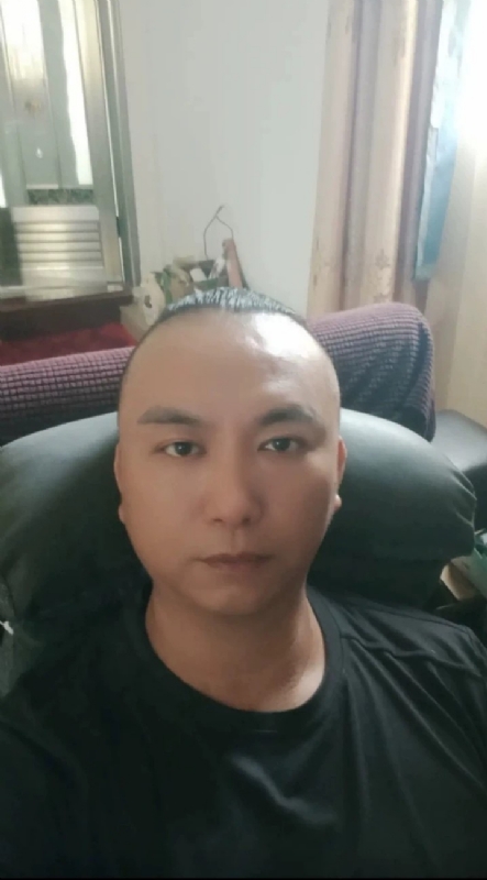 施逸森的第一张照片--金门婚介网