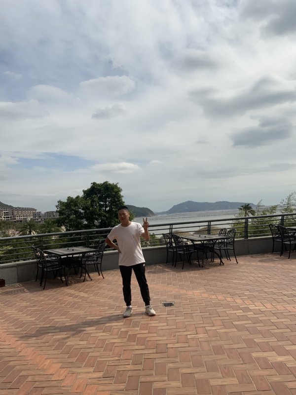心酸瑟果的第一张照片--金门婚介网