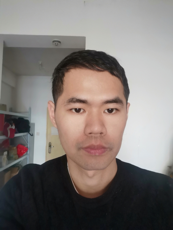 梦想在飞翔的第三张照片--金门婚介网