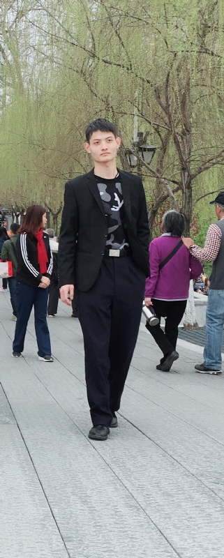 风一样的第一张照片--金门婚介网