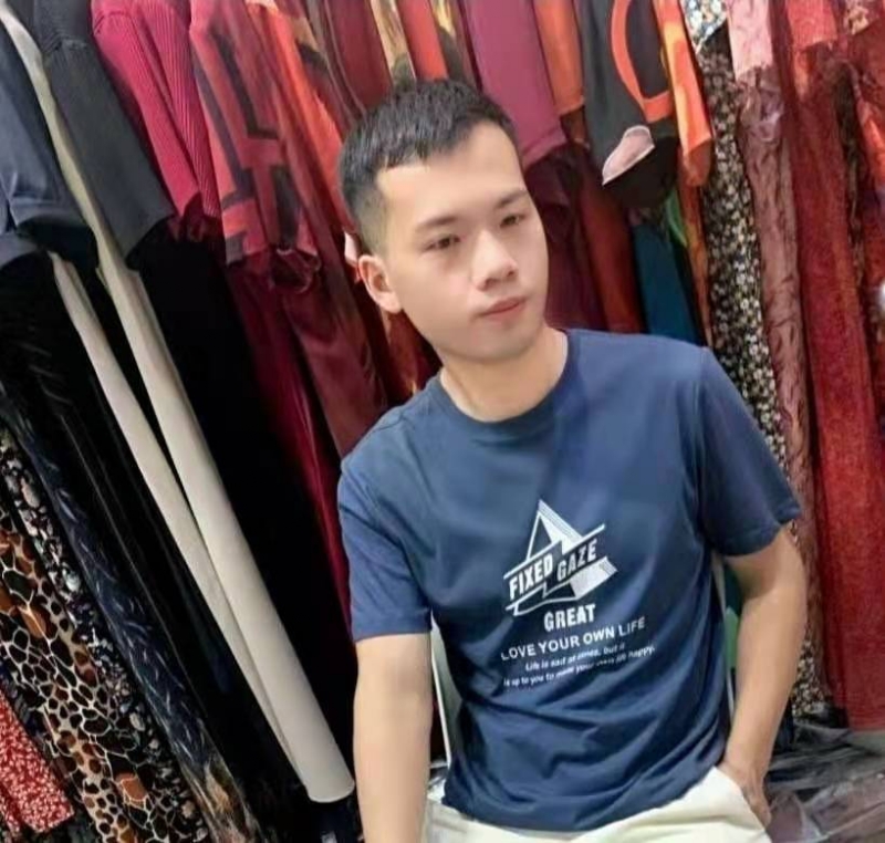 萃臻的第一张照片--金门婚介网