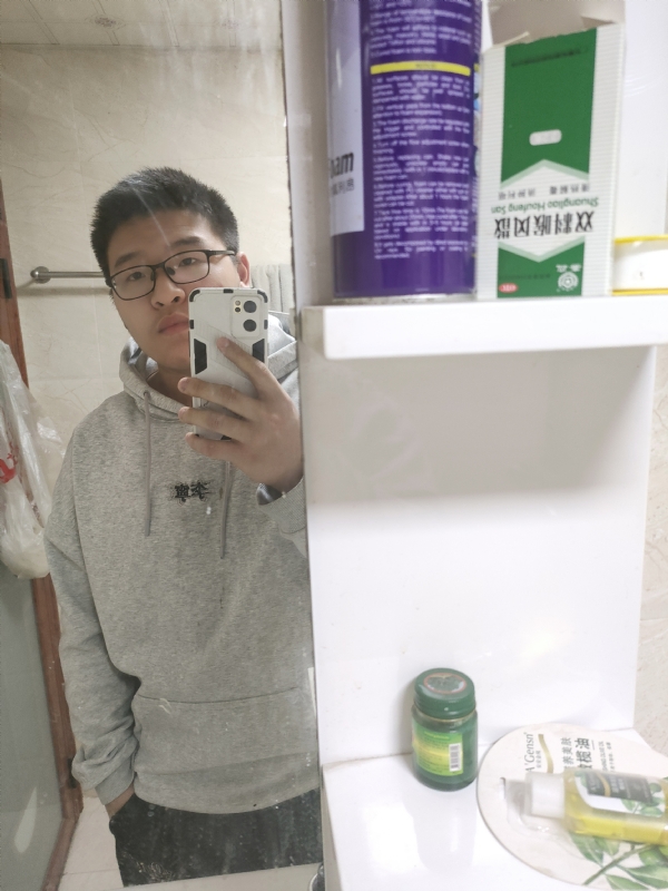 乌鸦坐飞机的第一张照片--金门婚介网