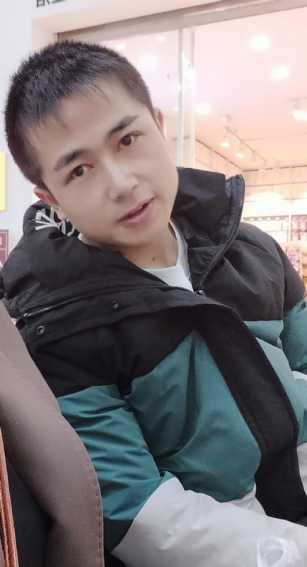 不骄不躁的第一张照片--金门婚介网