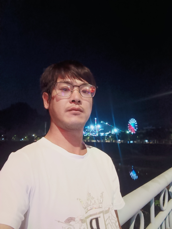 任豐的第一张照片--金门婚介网